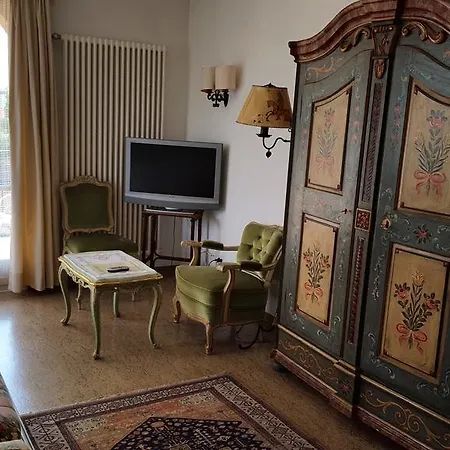 Ξενοδοχείο Schlosshotel 2*